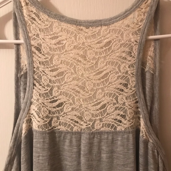 Beaded tank top with lace - Picture 3 of 5